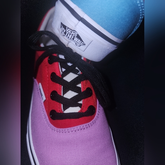 VANS Off The Wall - Doheny - Color Block (Orchid/Red) Shoes - Women's 7.5W - Picture 5 of 6